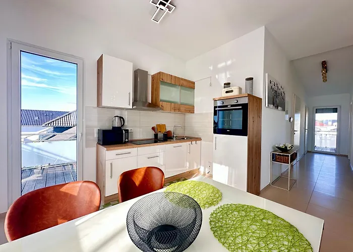 Privatwohnung Ruesselsheim Naehe Hyundai Airport Messe Etc
